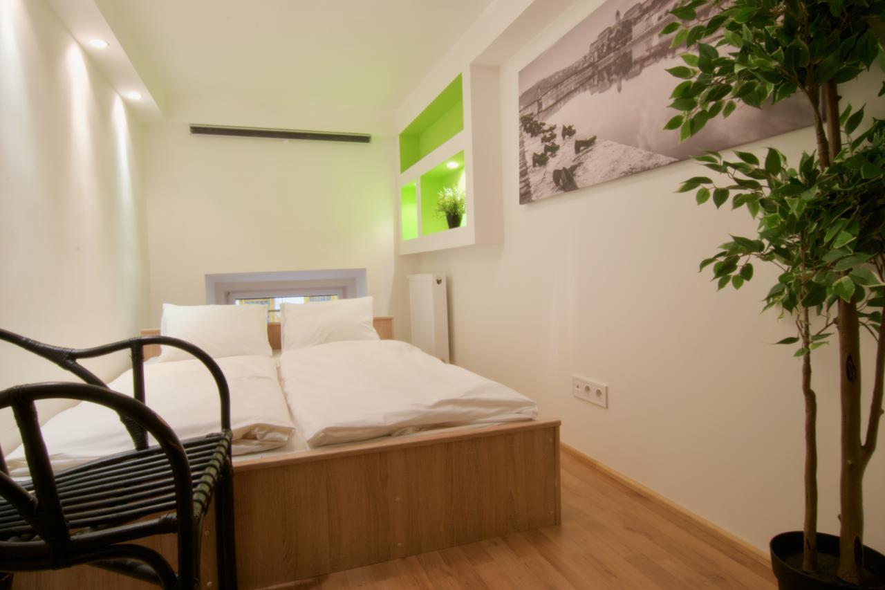Standard Apartment By Hi5 - Terez 29 บูดาเปสต์ ภายนอก รูปภาพ