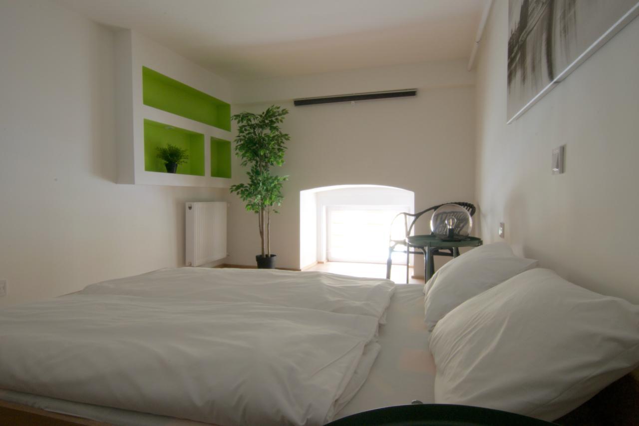 Standard Apartment By Hi5 - Terez 29 บูดาเปสต์ ภายนอก รูปภาพ